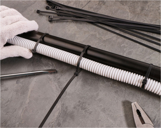 სურათი პლასტმასის ხამუთი 4,8x200 შავი